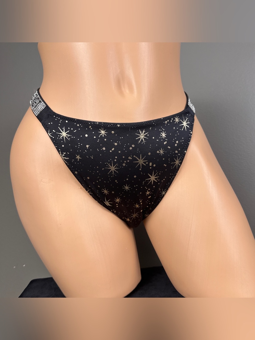 Victoria’s Secret Very Sexy Shine Strap String Bikini Panties Size XL Black Star - Picture 3 of 11